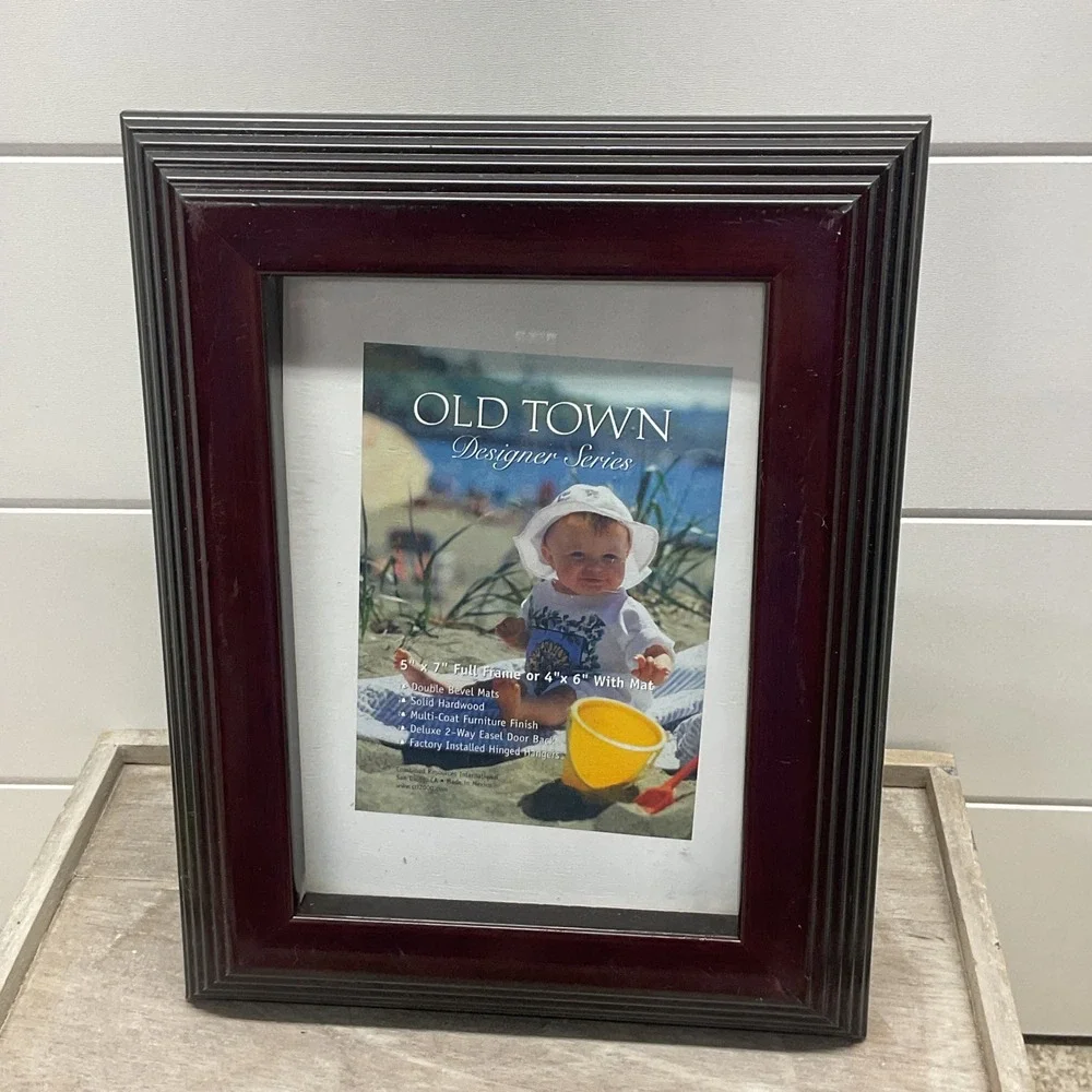 Old Town Designer Series Mahogany  Hardwood 5x7 4x6 Picture Frame
